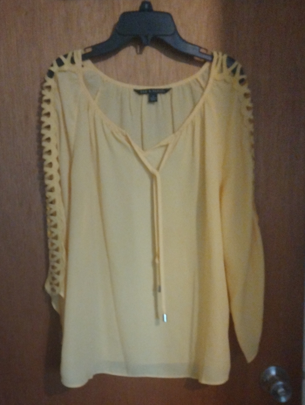 Zac & Rachel Yellow Cutout Sleeve Peasant Blouse
